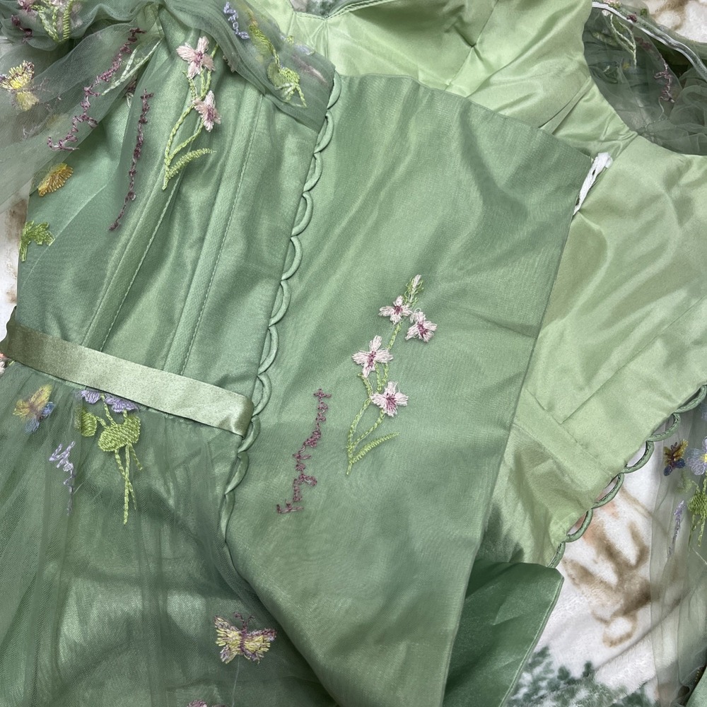 Fairytale Floral Green Tulle Long Sleeve Party Dress Size 8 Flowers Butterfly - Picture 9 of 10